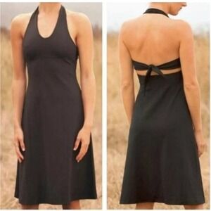 Patagonia Morning Glory Halter Dress Gray Medium Athleisure Stretchy Medium